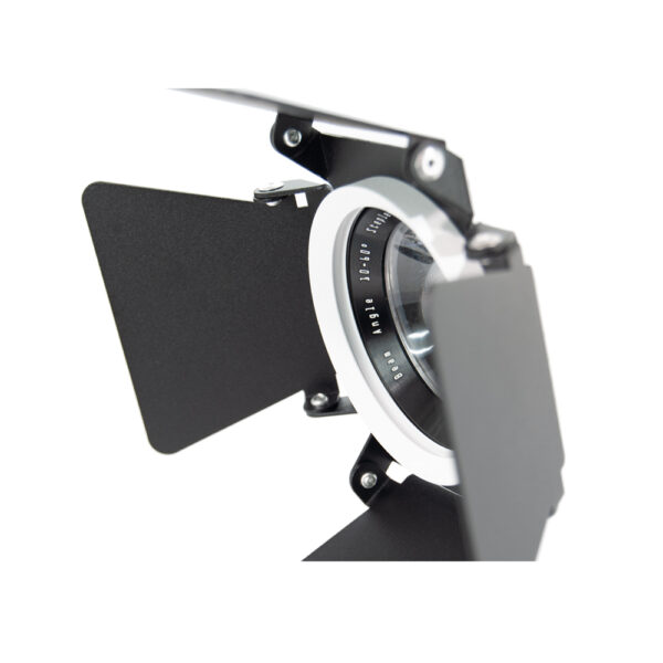 Barn door attachments for the Z100 Zoom series